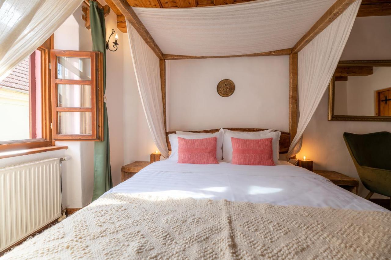 Boutique Hotel Von Graf Segesvár Kültér fotó